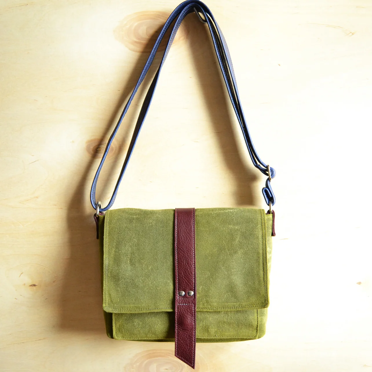 Moss Green Davy mini messenger bag