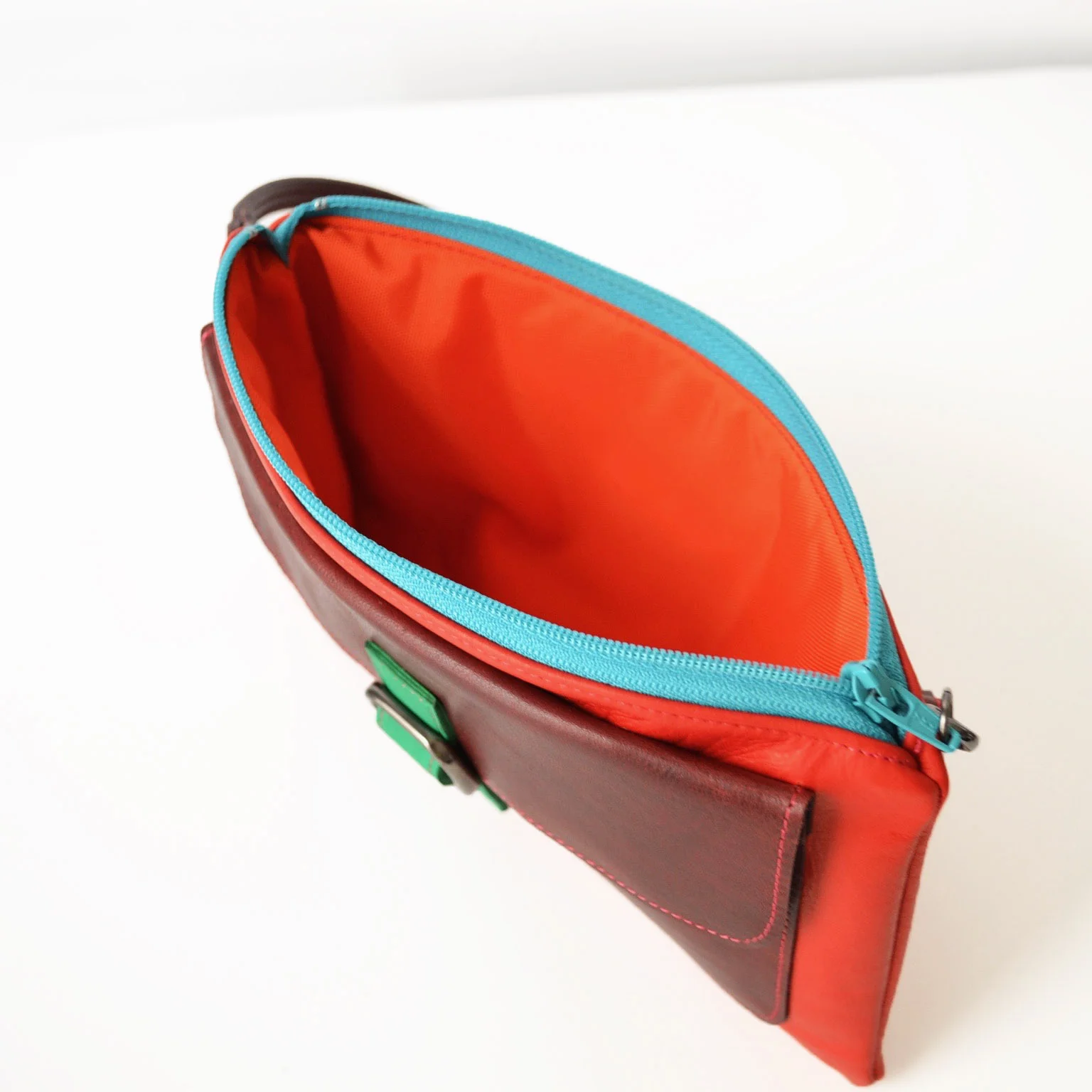 red lulu wristlet by lolafalk