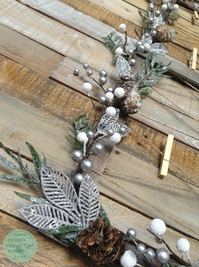 custom made Christmas card holder, Christmas card holder, Holiday card display, Christmas home decor, Holiday home decor, handmade card holder, rustic card holder, handmade rustic card holder, handmade rustic home decor, handmade rustic Christmas bulletin board,