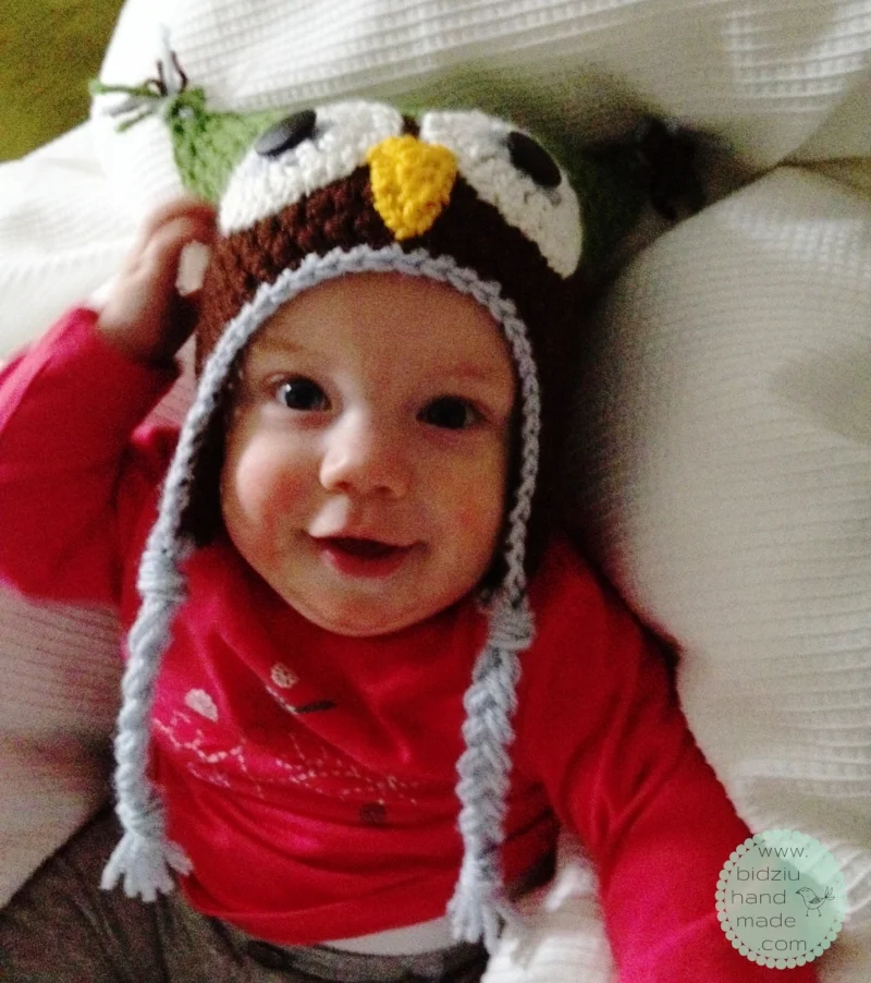 DIY crochet hat, crochet hat, stylish crochet hat, girls' crochet hat, purple hat, purple crochet hat, adorable crochet hat, crochet hat with flower, handmade crochet hat, bidziu handmade, bidziu hand made