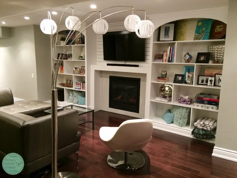 DIY built-in shelving unit, DIY built-ins, DIY built-ins around fireplace, DIY fireplace facelift, DIY basement reno, DIY basement project, DIY fireplace reno, build your own shelving unit, DIY custom made built in shelves, DIY custom built-ins, custom built-ins, DIY crown moulding installation, build your own shelves, fireplace facelift, fireplace renovation, bidziu handmade, bidziu hand made