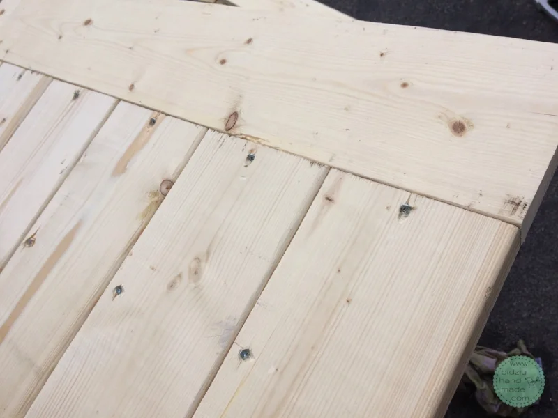 custom made coffee table, solid wood coffee table, balustrade legs, balustrade legs coffee table, restoration hardware inspired coffee table, table with balustrade legs, walnut stain coffee table, country home decor, country coffee table, traditiona…