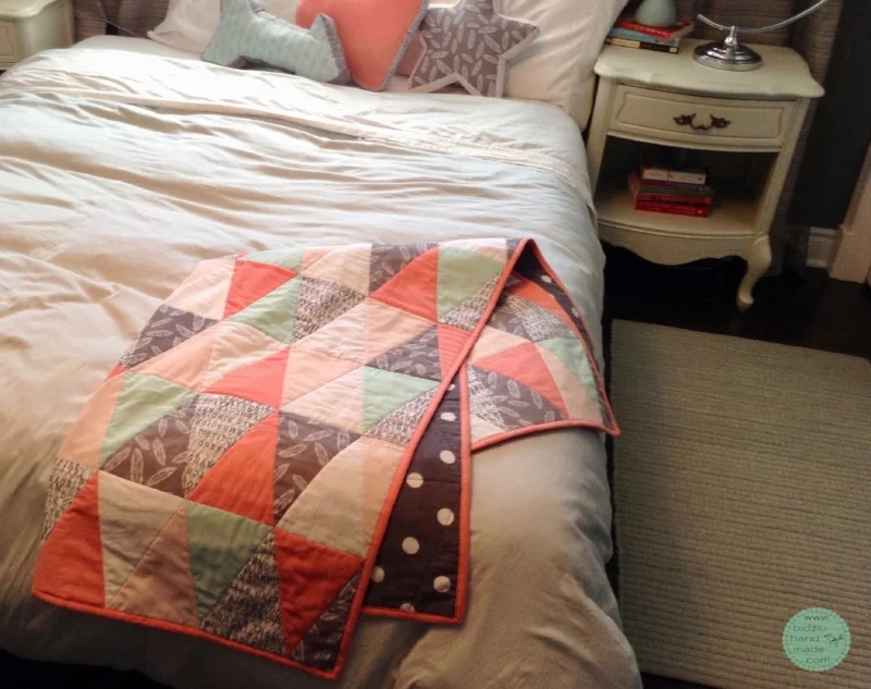 baby quilt, modern baby quilt, trendy baby quilt, modern quilt, trendy quilt, mint and coral quilt, mint and gray quilt, mint and grey quilt, coral and gray quilt, coral and grey quilt, modern baby accessories, triangle quilt, triangular quilt, triangle pattern quilt, DIY quilt, modern nursery accessories, trendy nursery accessories, modern baby accessories, trendy baby accessories, handmade quilt, quilting, sewing project, quilting project, baby quilt, toddler quilt, children's quilt, mint, coral, gray, grey, white, baby blanket, bidziuhandmade bidziu handmade