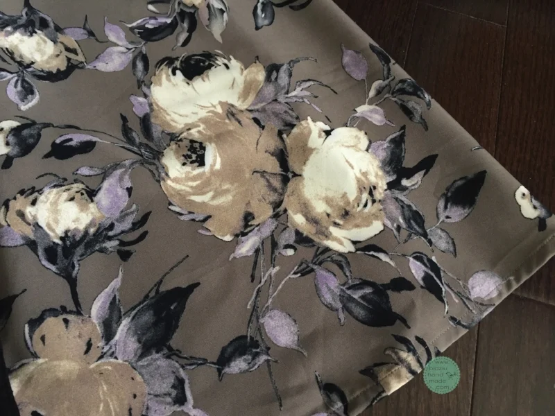 button front dress, button front midi dress, midi dress, button down dress, button down midi dress, dress with buttons, floral dress, floral midi dress, dress with straps, spaghetti strap dress, floral print dress, floral print summer dress, trendy summer dress 2018, summer dress 2018, sun dress, sun dress 2018, casual summer dress, DIY clothing, DIY dress, DIY summer dress, sew your own clothing, sew your own dress, DIY fashion, sewing project, floral fabric, DIY outfit, DIY summer outfit, summer outfit, trendy summer outfit, trendy summer outfit 2018, stylish summer outfit, stylish summer outfit 2018, ladies' dress, how to sew your own dress, sewing, making clothes, DIY projects, DIY queen, summer fashion 2018, 2018 fashion trends, fashion trends, summer fashion, bidziu handmade, bidziuhandmade