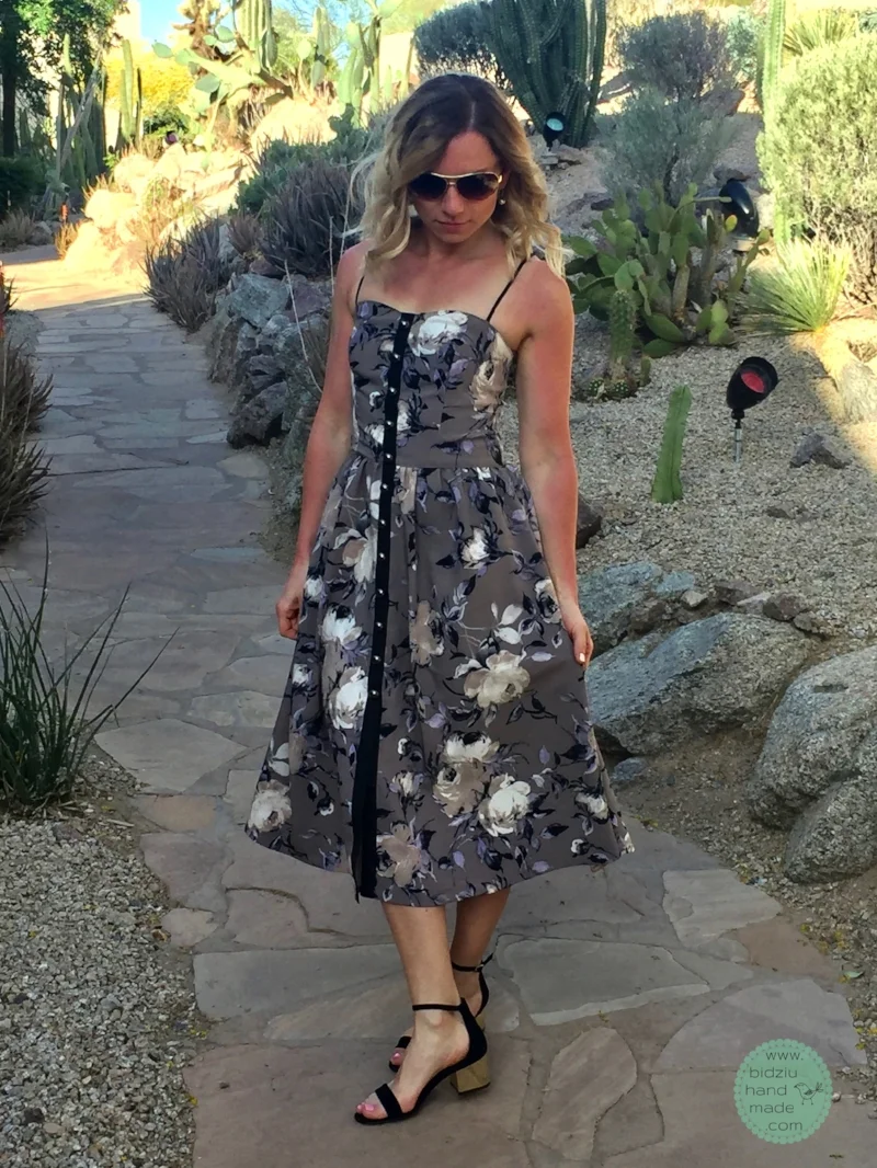 button front dress, button front midi dress, midi dress, button down dress, button down midi dress, dress with buttons, floral dress, floral midi dress, dress with straps, spaghetti strap dress, floral print dress, floral print summer dress, trendy summer dress 2018, summer dress 2018, sun dress, sun dress 2018, casual summer dress, DIY clothing, DIY dress, DIY summer dress, sew your own clothing, sew your own dress, DIY fashion, sewing project, floral fabric, DIY outfit, DIY summer outfit, summer outfit, trendy summer outfit, trendy summer outfit 2018, stylish summer outfit, stylish summer outfit 2018, ladies' dress, how to sew your own dress, sewing, making clothes, DIY projects, DIY queen, summer fashion 2018, 2018 fashion trends, fashion trends, summer fashion, bidziu handmade, bidziuhandmade