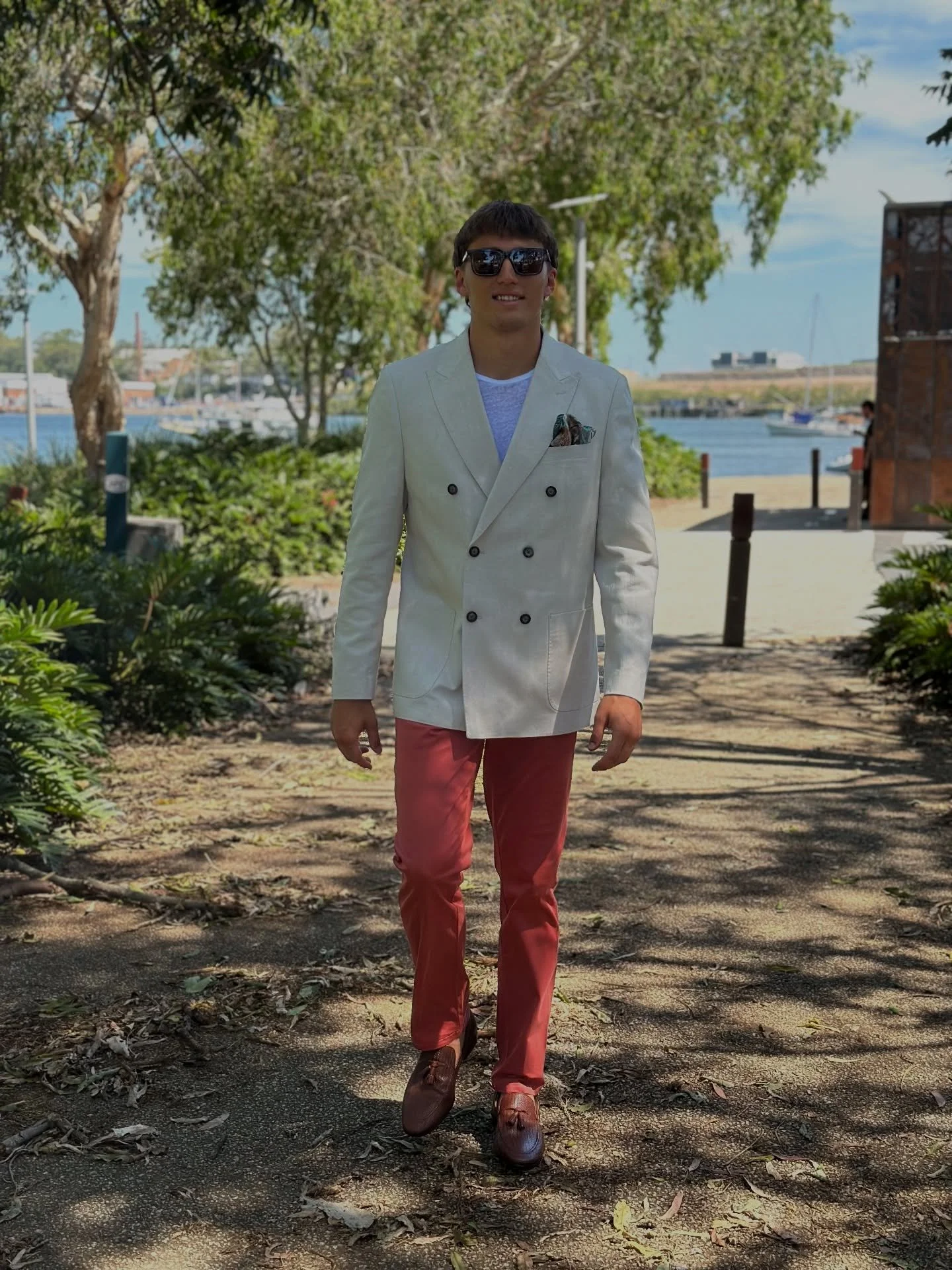 Have you already picked your fit for the Christmas party season?
Here&rsquo;s three looks for you. Business lunch, rooftop cocktails and work dinner!
Shop @harrisons_menswear for any occasion!
&bull;
&bull;
&bull;
&bull;
#harrisonsmenswear #christmas