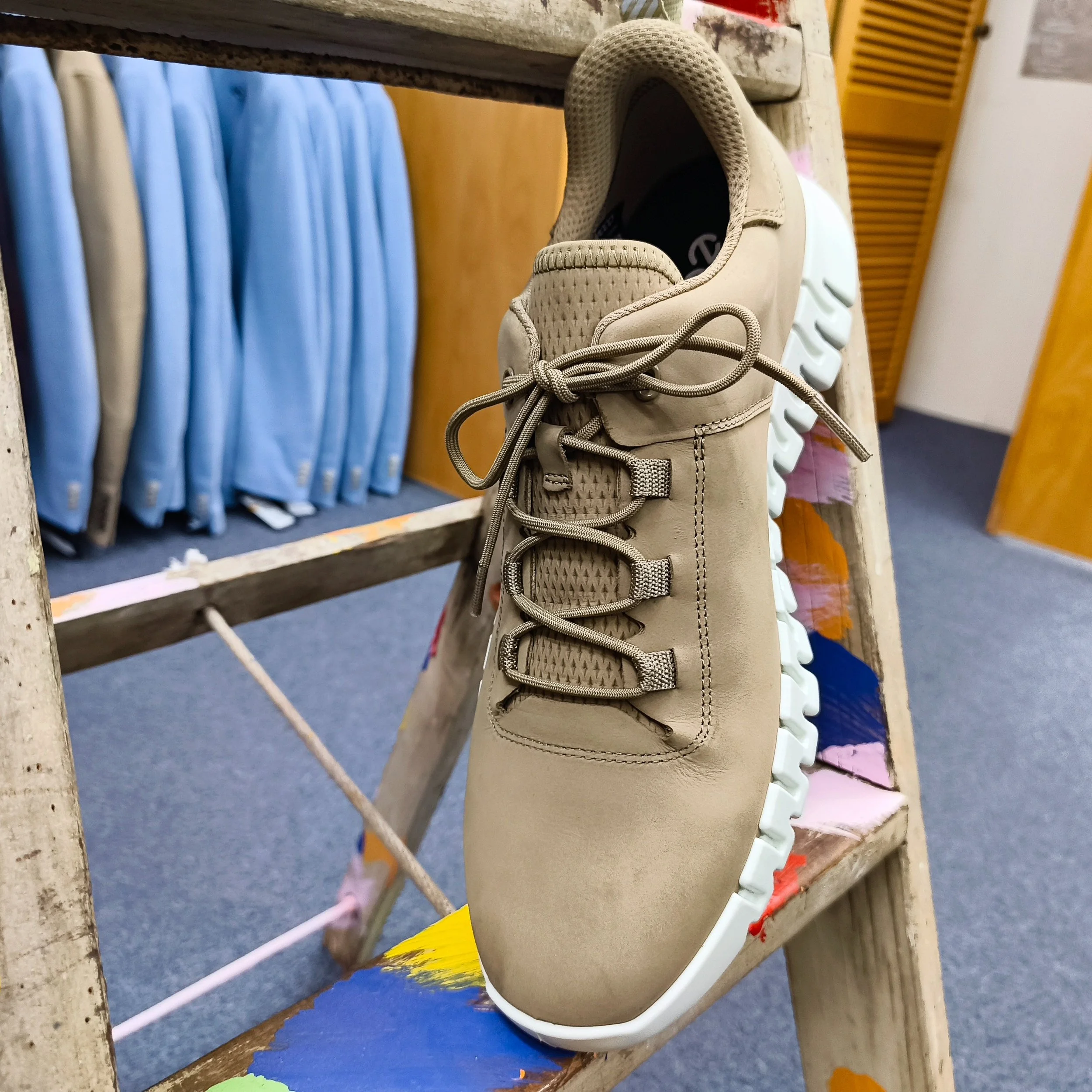 👟 New Shoes From Ecco Have Arrived!

Comfort for all casual and semi formal occasions, Great with jeans or chinos. 

Shop in store or online at Harrisonsmenswear.com.au

.
.
.
.

#eccoshoes #harrisonsmenswear #fashion #shoes