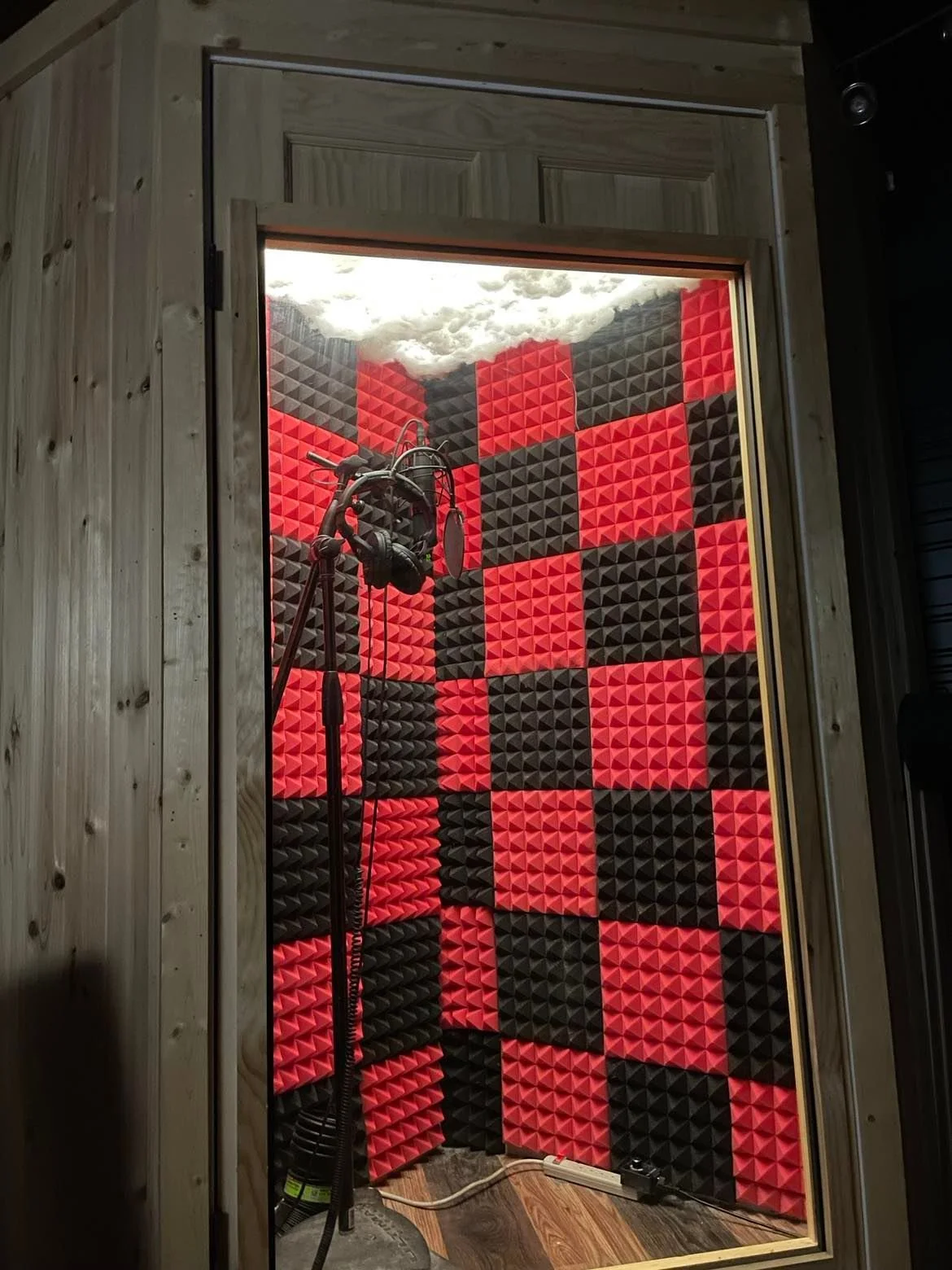 Slate Digital VMS ML-1 Modeling Microphone used for vocal sessions with artists like Mexican OT and Young Thug.