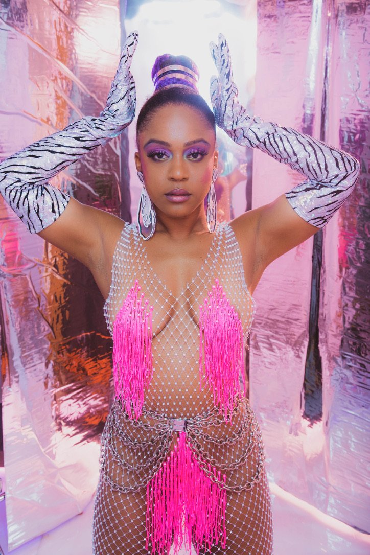 Creative Director: @titipariss Model/Choreography: @solundy Makeup: @makeupbyslater Styling: @styledbyphil Photography: @tiffanysmithstudio Assistant: @zacharyastor