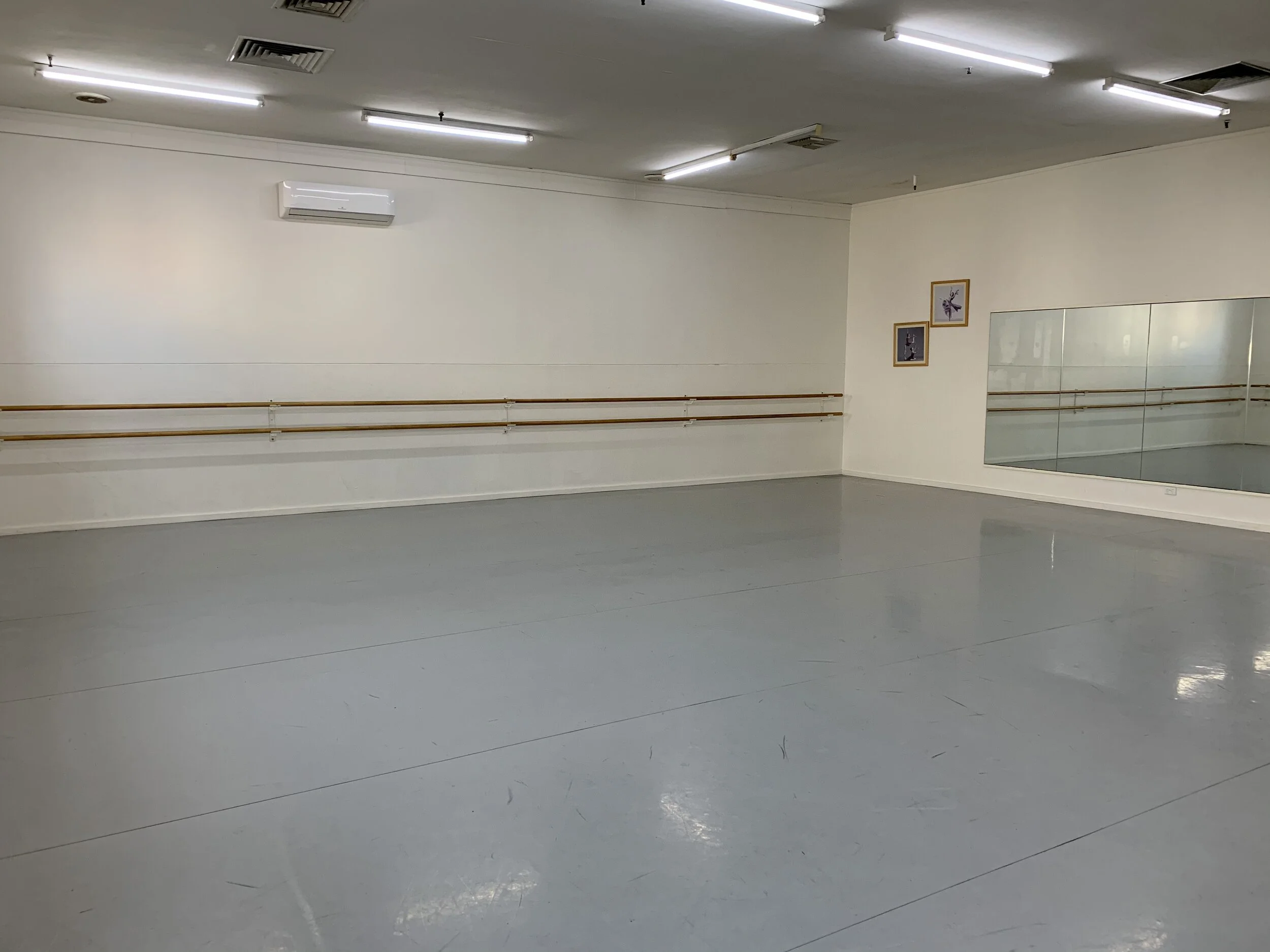  Studio Two - 10m x 10m 