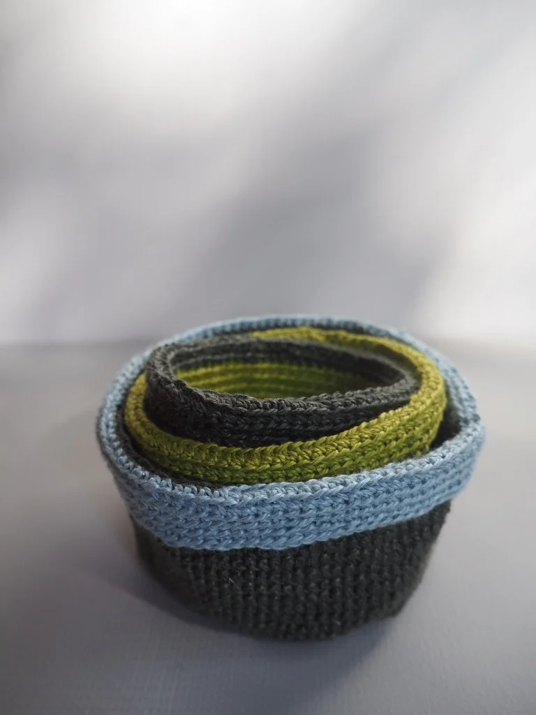 crochet linen nests