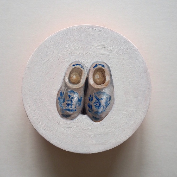 GOST_Naomi Zouwer_Blue and white clogs_medium.jpg