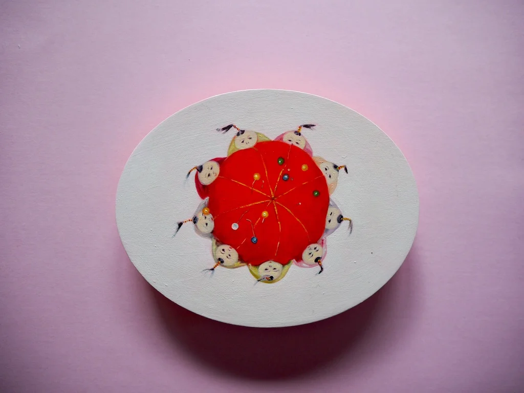 GOST_Naomi Zouwer Chinese pin cushio large oval.jpg
