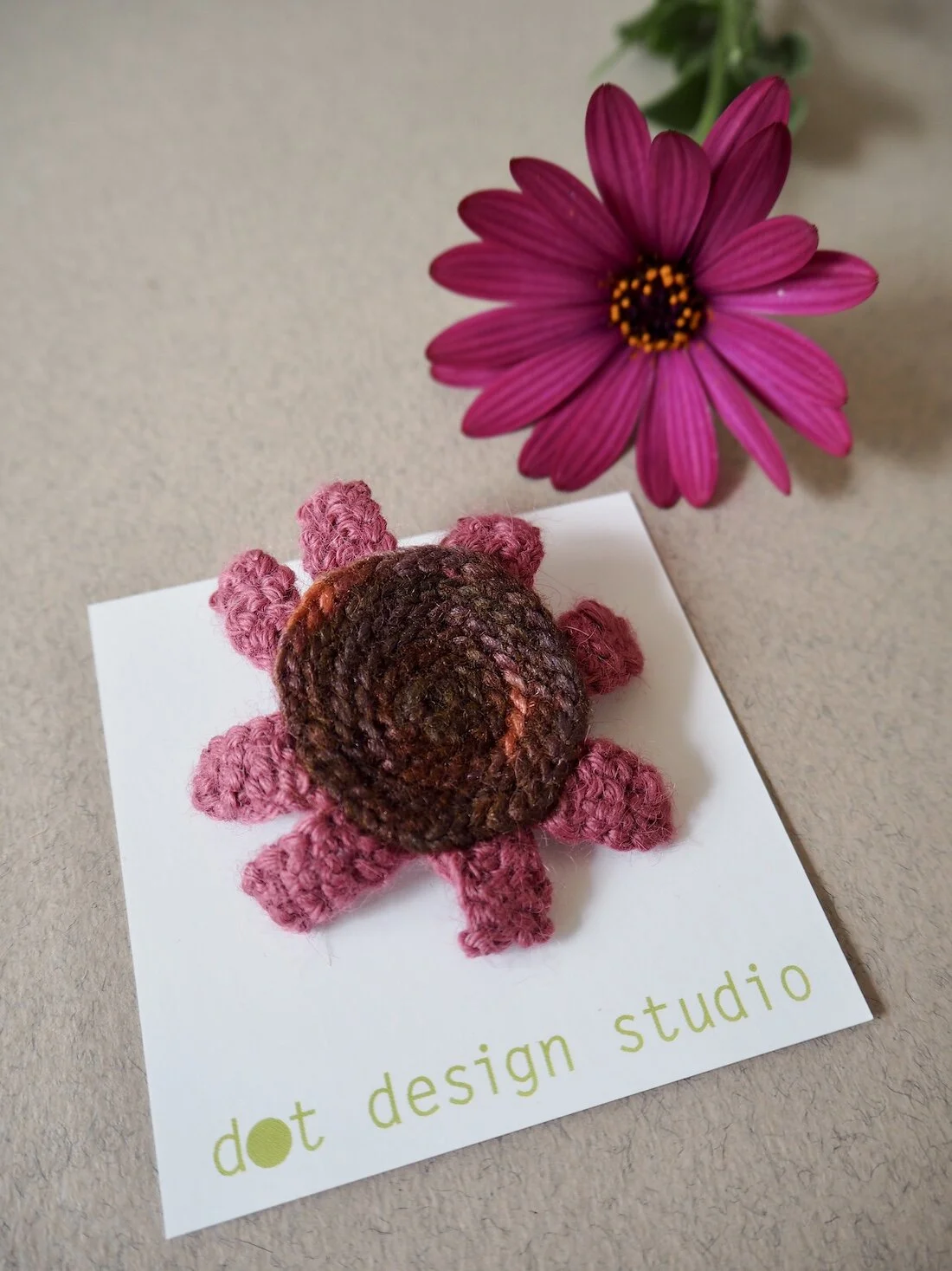 GOST_Dot Design_Daisy brooch small pink with dusky rose petals_5cm_low res.jpeg