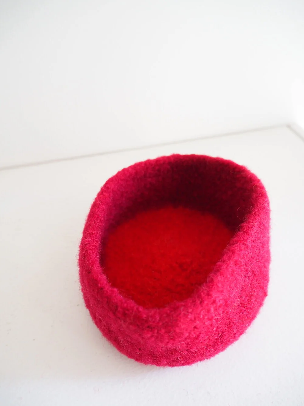 70. GOST_dot design_red range with inside orange spot_low res_SM.jpg