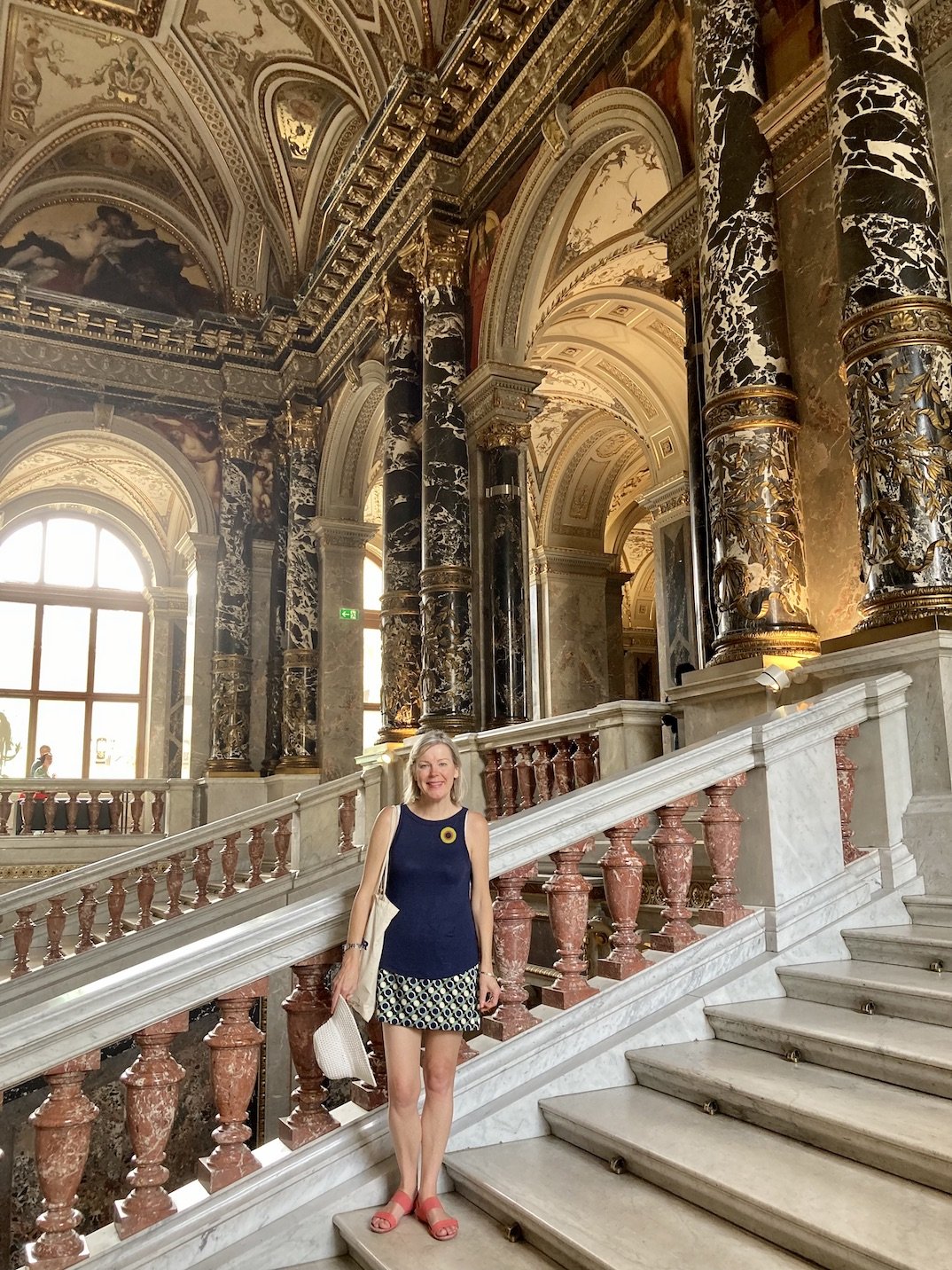 Anne inside the Kunsthistorisches Museum