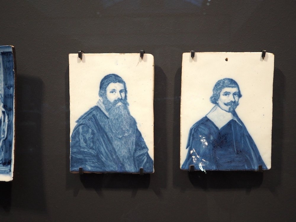 Little ceramic portrait tiles, Rijksmuseum