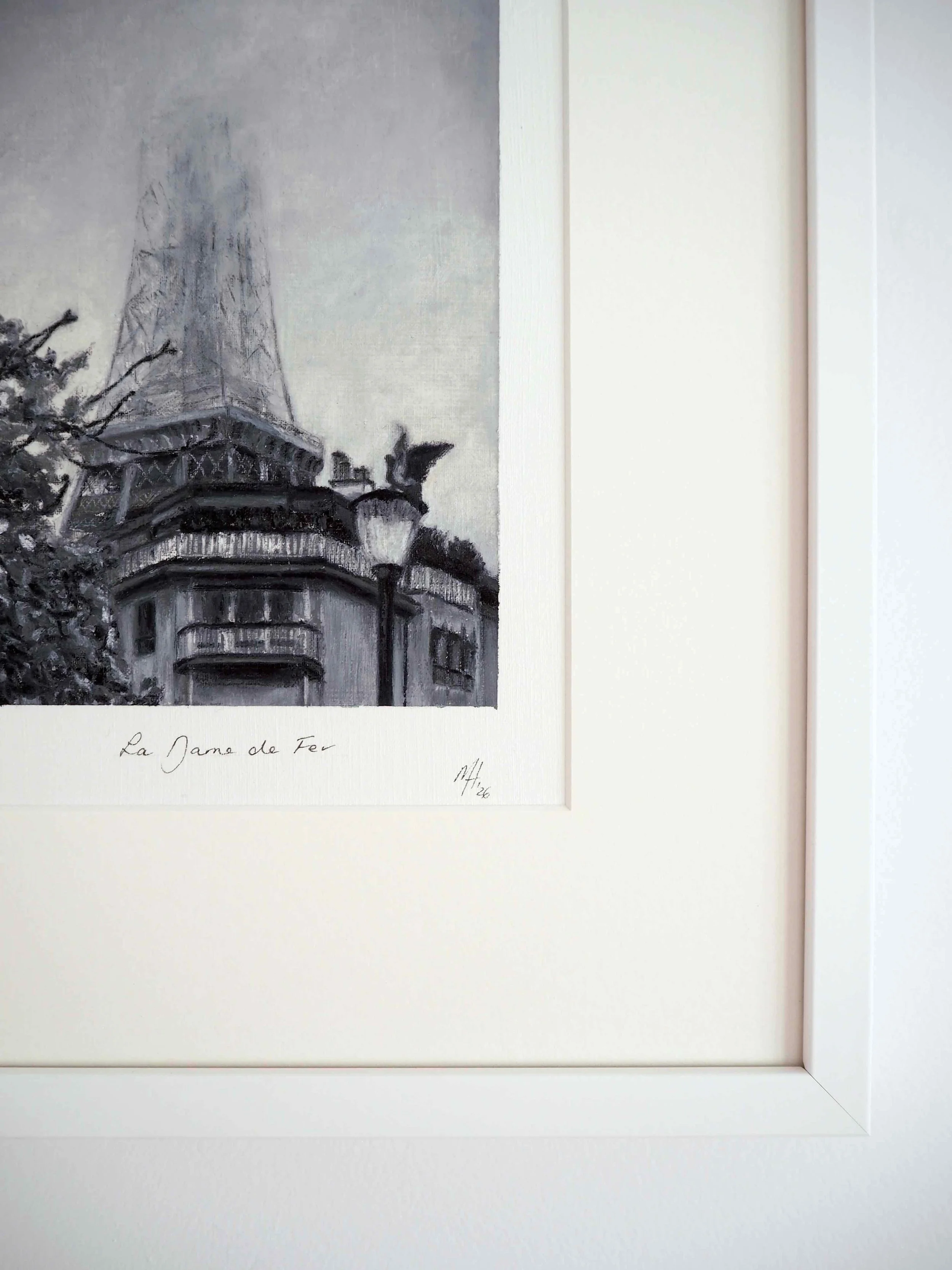 GOST_Melissa Hammond_The Iron Lady_in the gallery_corner.jpg