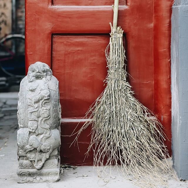 The best mind frame to begin cleansing can be likened to the humbleness of sweeping with a broom. The act offers you a zen like practice of presence &amp; awareness as you decide what can stay &amp; what must be swept away. This sets the tone of what