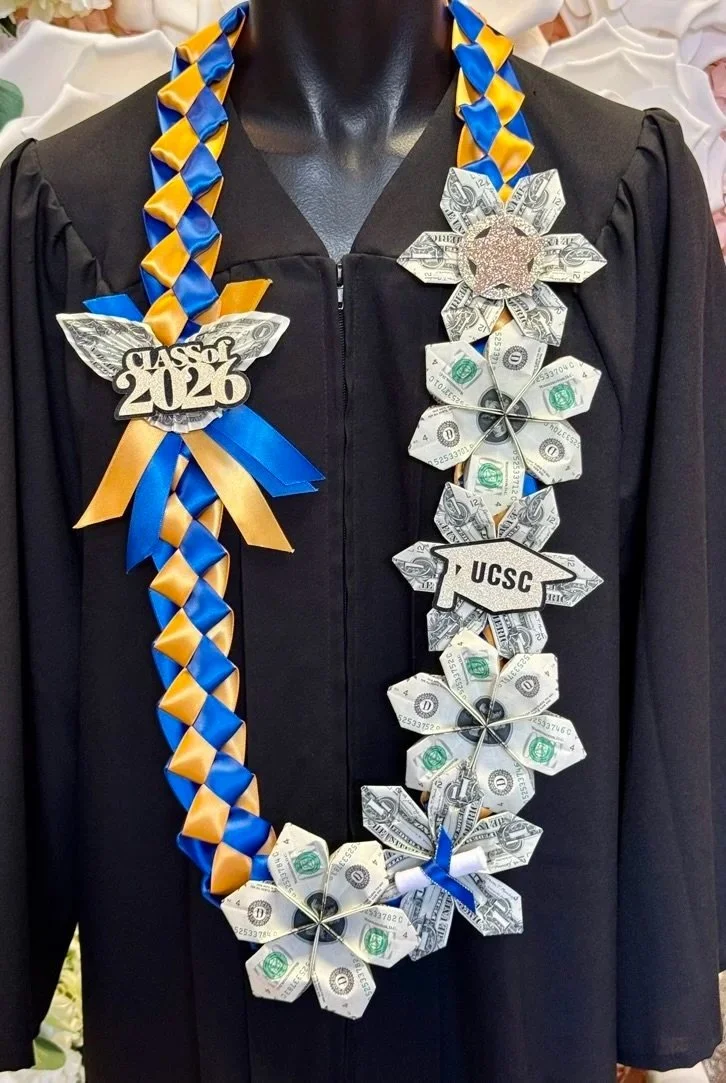 6 Flowers & Butterfly Graduation Lei - #02