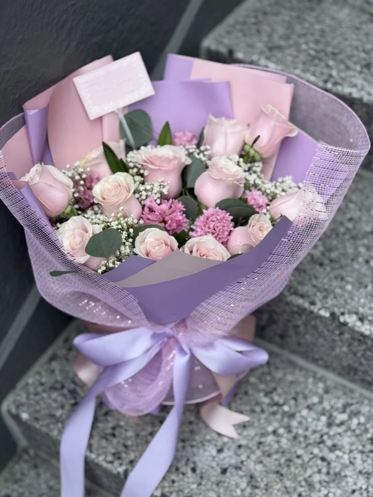 Pink Roses Bouquet