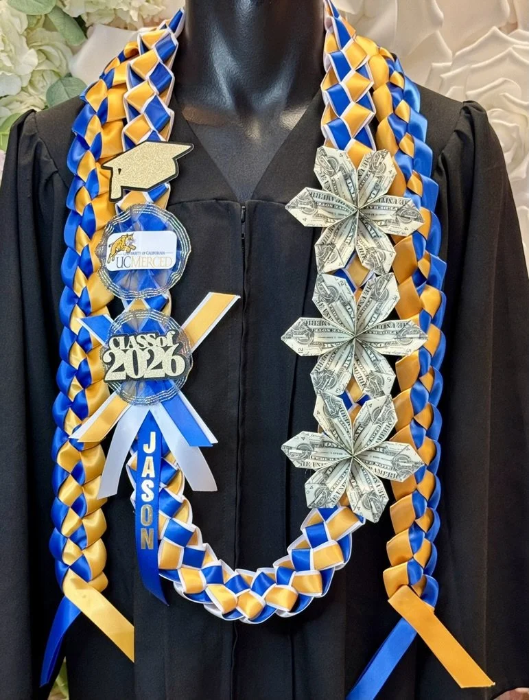 UC Merced Graduation Lei