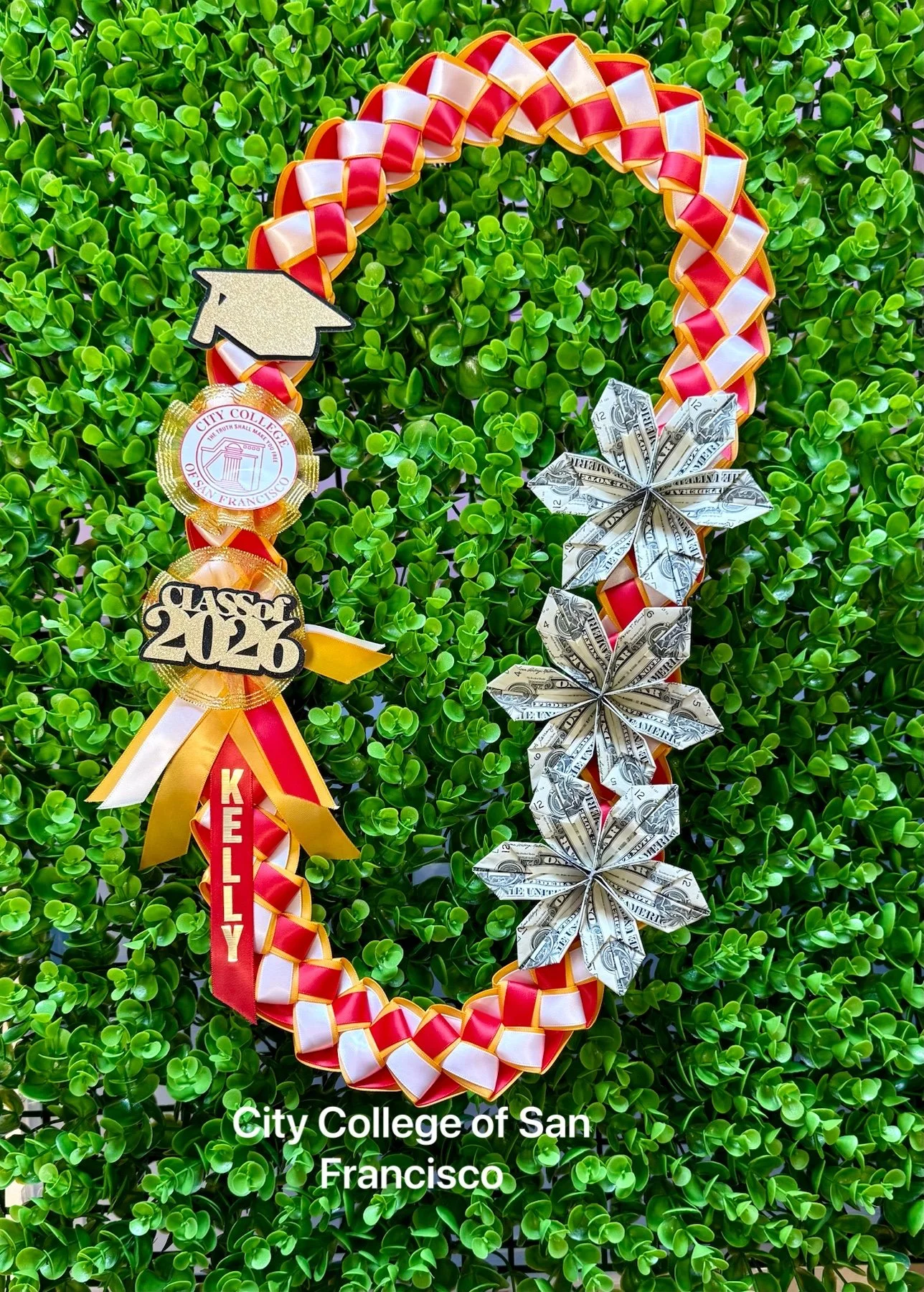 City College of San Francisco/ City College of San Mateo Graduation Lei