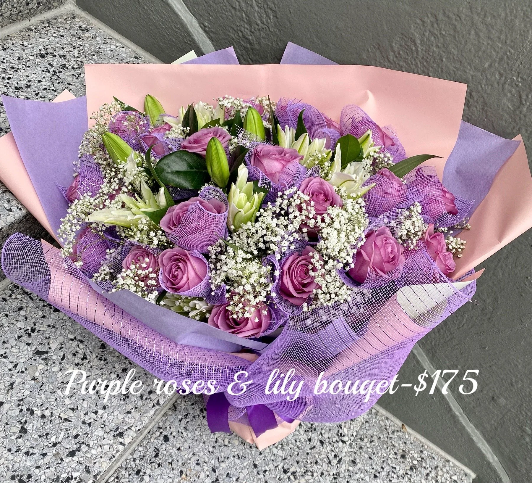 Enchanting Purple Rose and Lily Bouquet