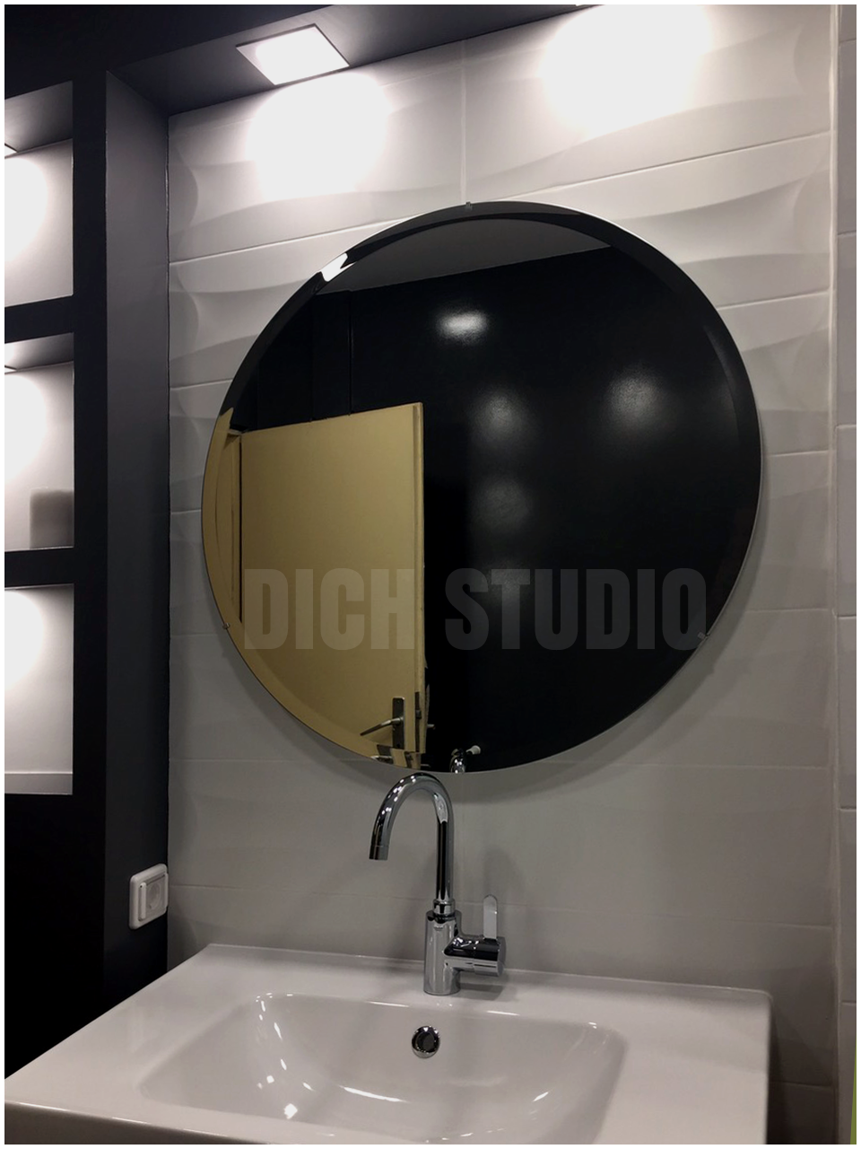 Interior design bathroom mirror Vratsa