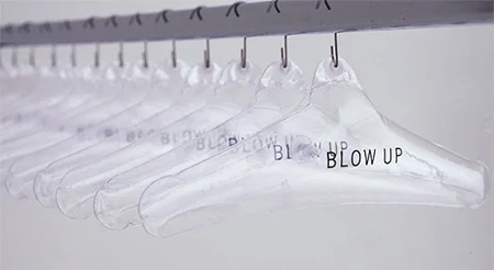 hanger12.jpg