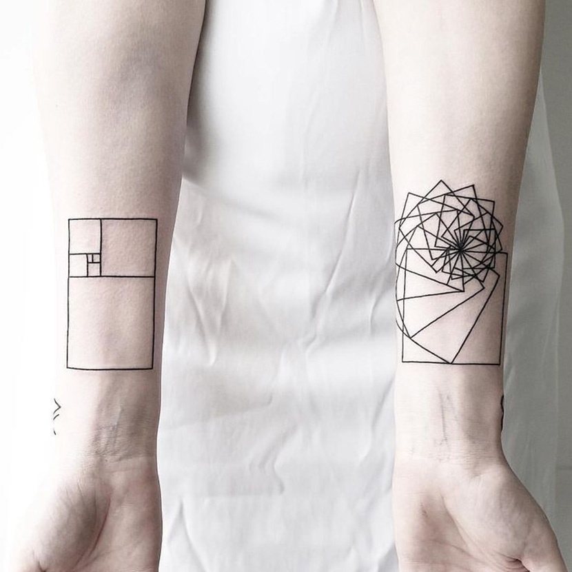  golden ratio tatoo hand 