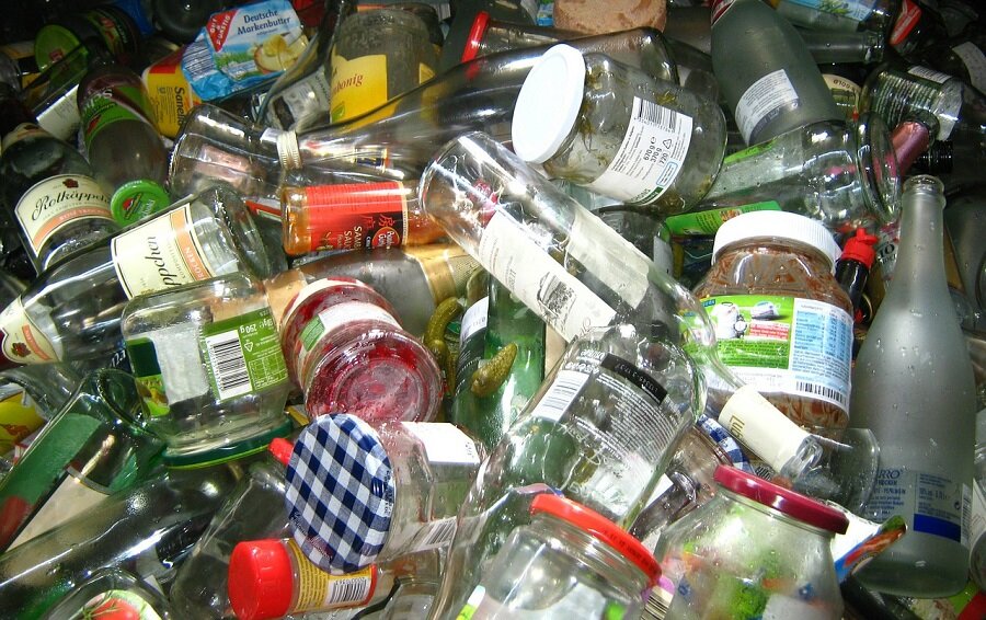 ONE HOME: UK recycling rates improve (Copy)