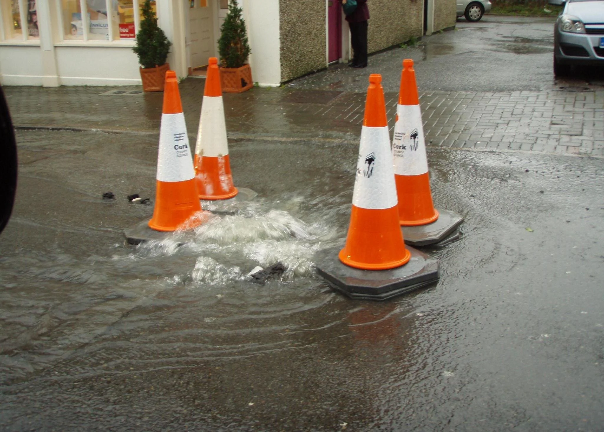 Flooded manhole.JPG