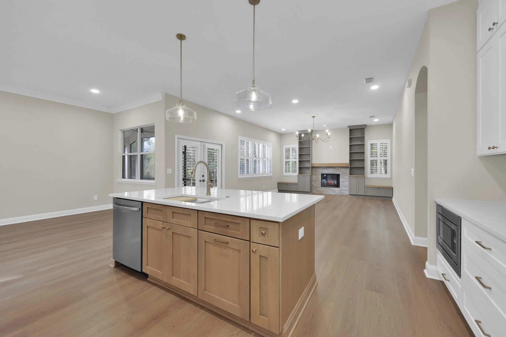 20-web-or-mls-7804 Rittenhouse_018.jpg