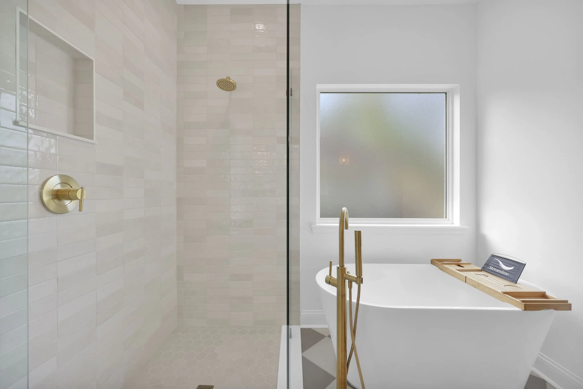 35-web-or-mls-7804 Rittenhouse_031.jpg