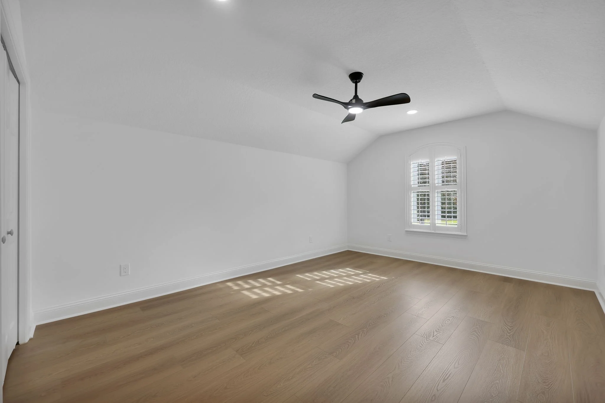 44-web-or-mls-7804 Rittenhouse_040.jpg