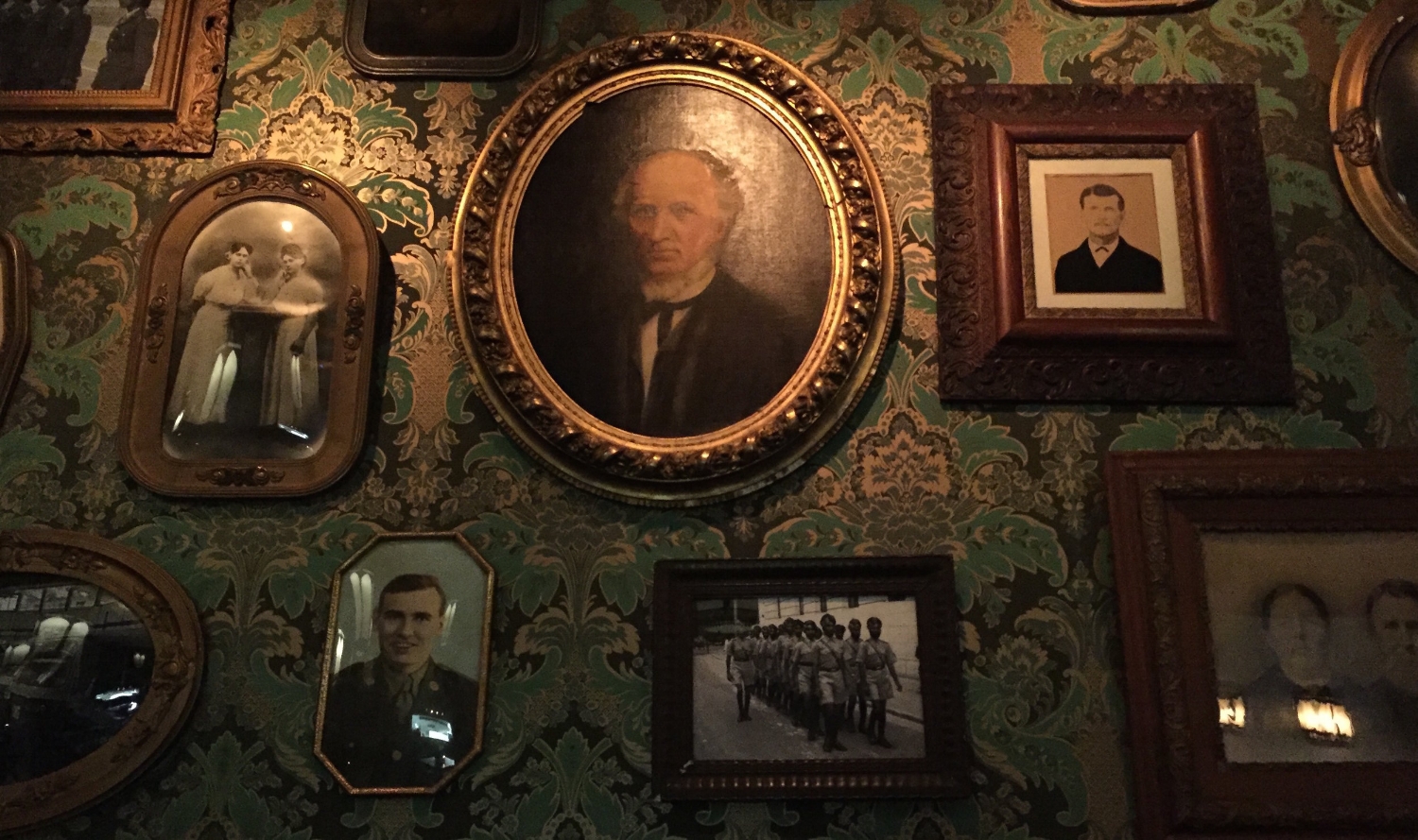 Viceroy Pub, Main Street, Durham 