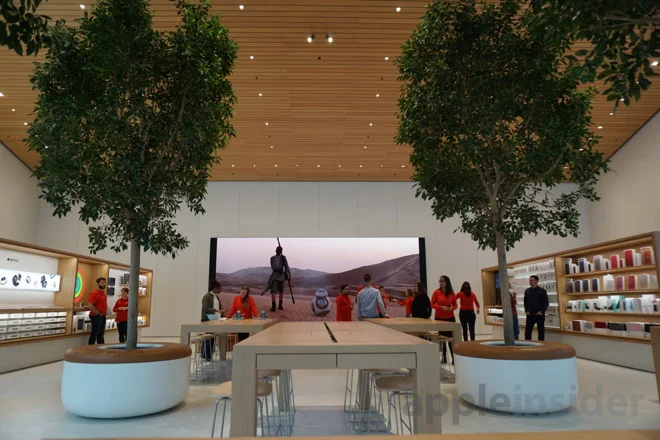 Apple Brooklyn 4.jpg