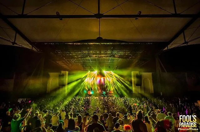 ✌🏻 Thanks for coming out, #FunkFools. Get home safe! 📸: @phiercephoto