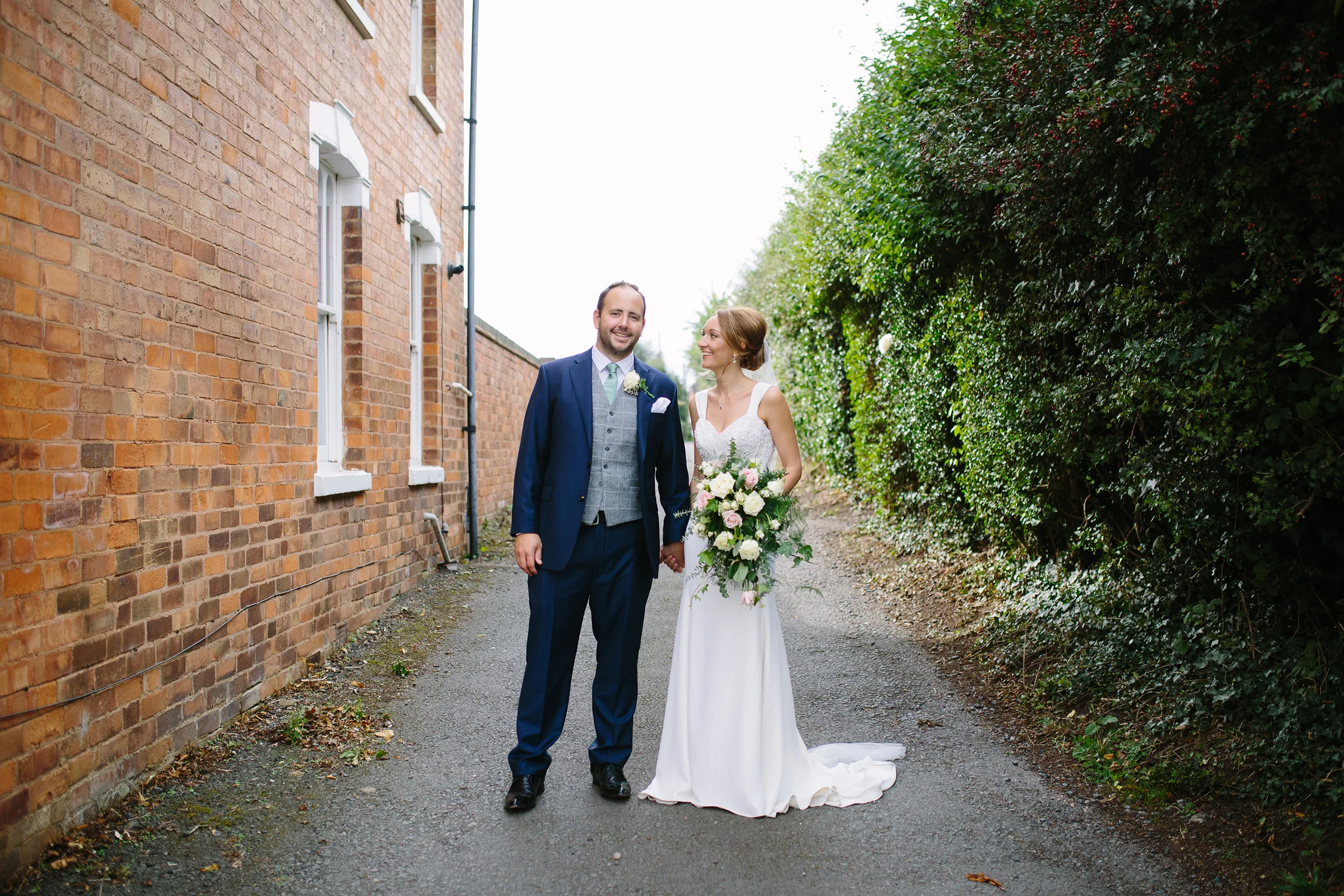 Documentary Wedding Photographer Worcester 132.jpg