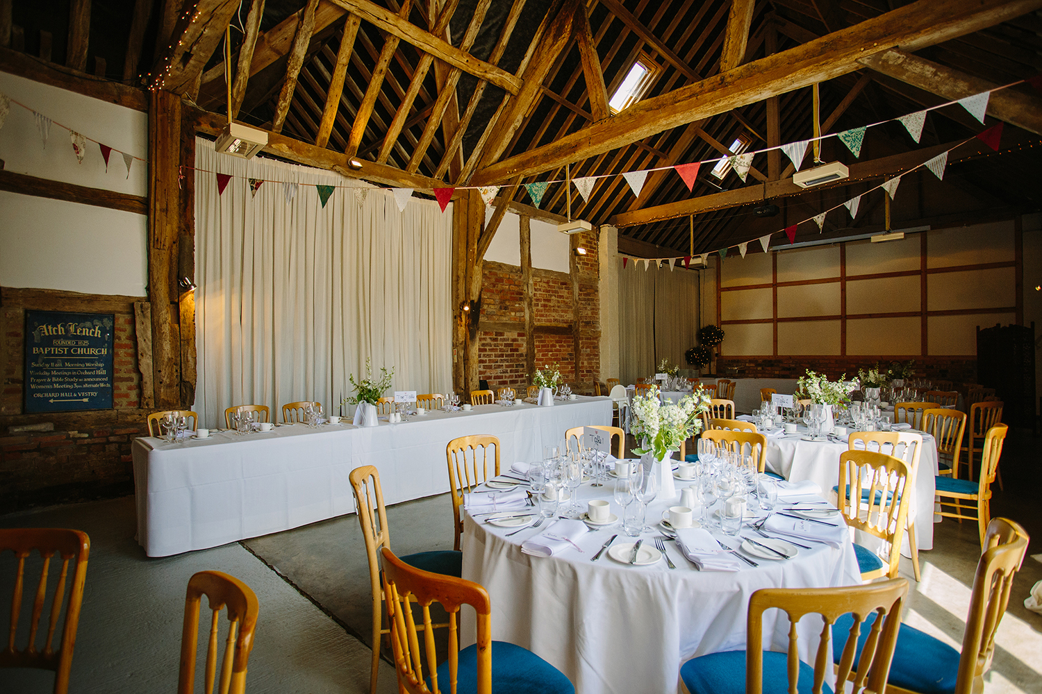 Wedding Photographer Worcester Springhill Barn 048.jpg