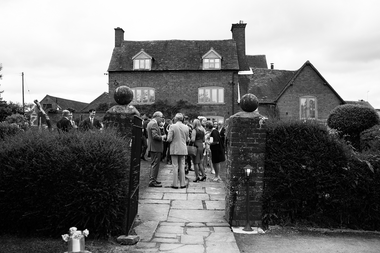 bordesley-park-farm-wedding-photography-057.jpg