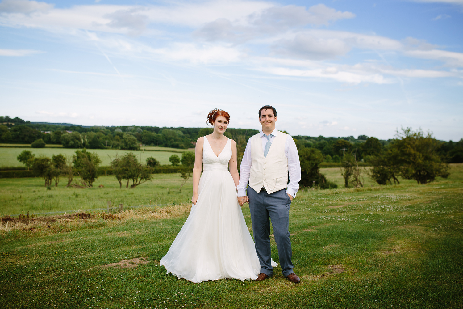 bordesley-park-farm-wedding-photography-095.jpg