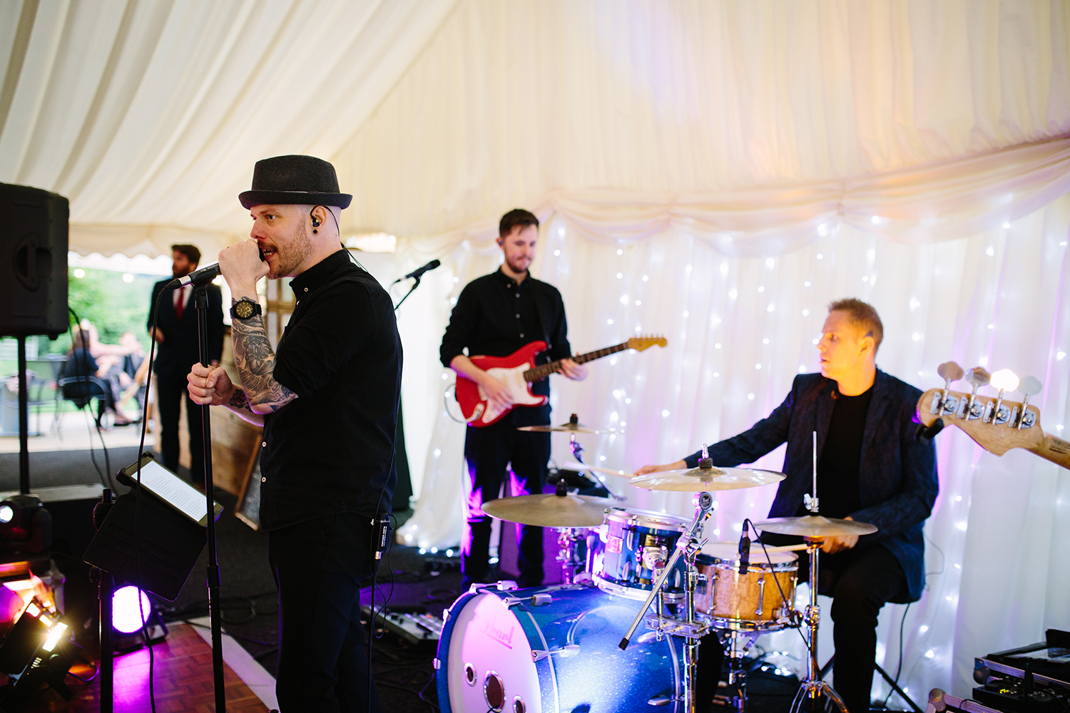 bordesley-park-farm-wedding-photography-133.jpg