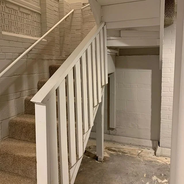 Turnining that basement into an office? We can help you out with that sketchy staircase! 😉
#riseandrunsc #riseandrunstairworks #stairremodel Shout out to @skylarmurphy17 for refering me on this one. You tha man brother!