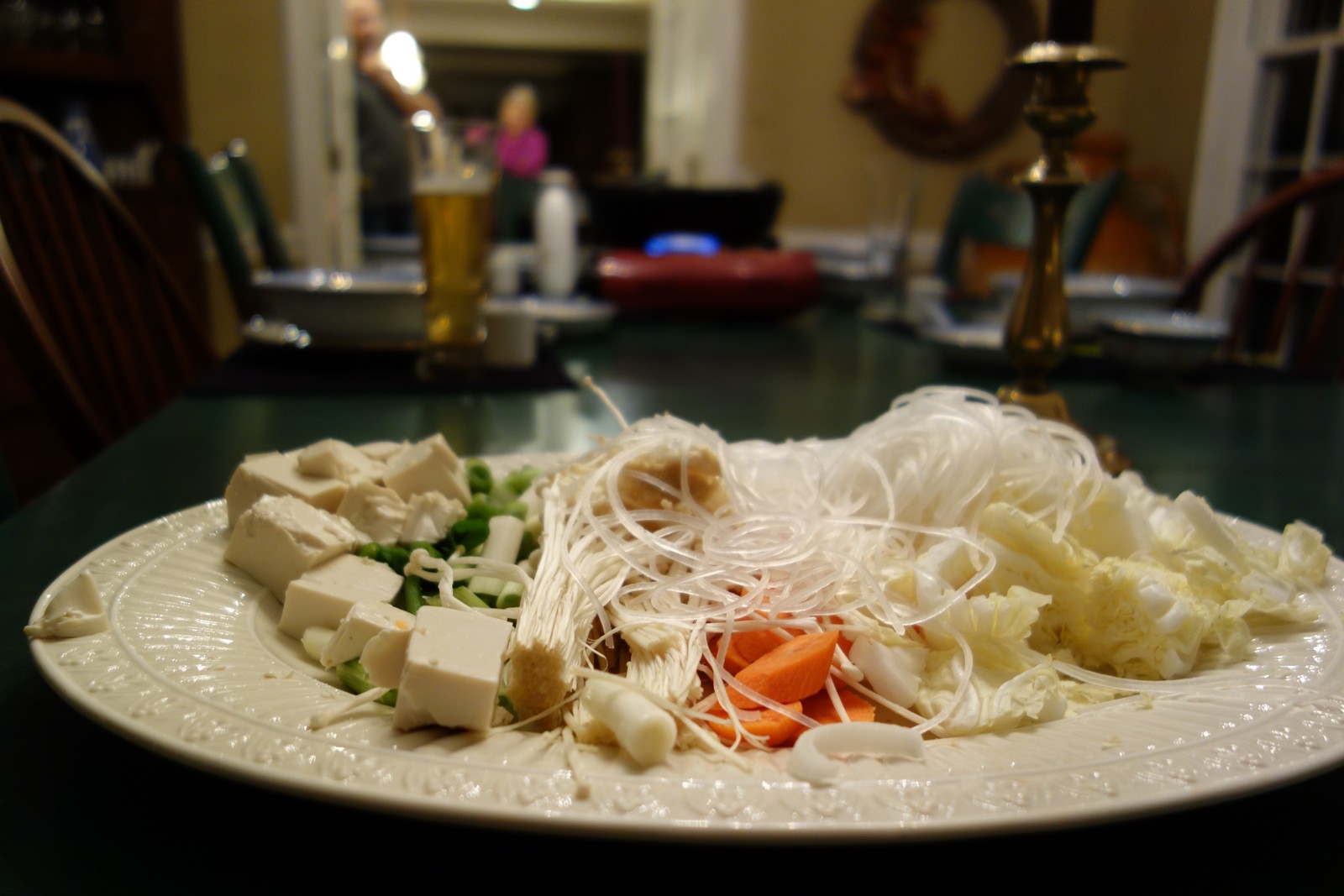 Keep the unused veggies nearby, and replenish the hotpot with veggies, and broth, as needed.