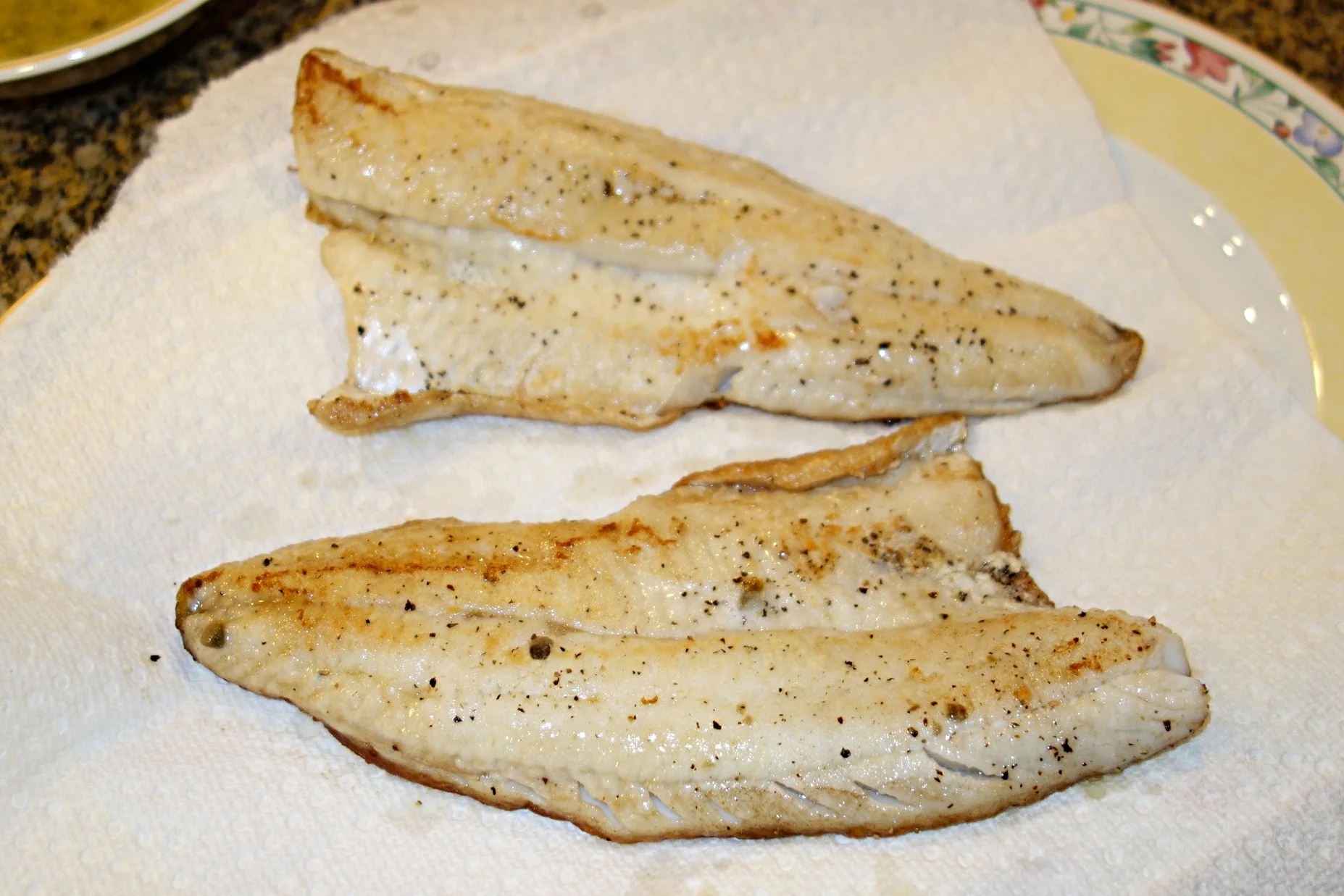 Remove the fillets and let rest on paper towels for 5 minutes.