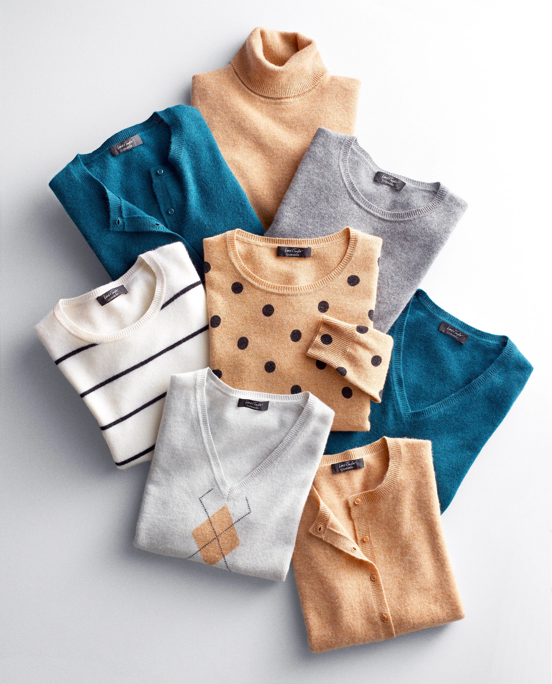 645E_CASHMERE_W_OFF_4_Colour Shift.jpg