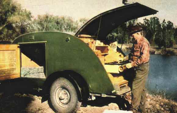 vintage_teardrop_trailer.jpeg