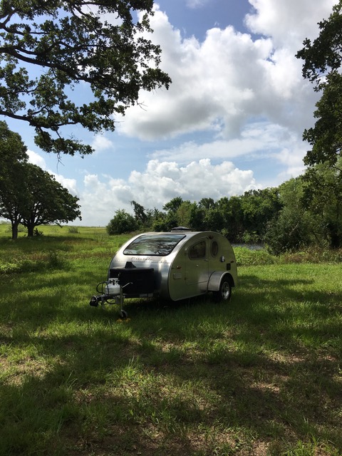 Vistabule teardrop out in the field.jpeg